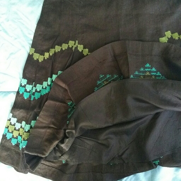 Ann Taylor LOFT, Linen Skirt, Size 0 Petite - Picture 4 of 7